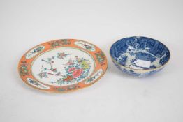 A group of ceramics comprising a pearlware bowl, a miniature Chinese jar and cover decorated with