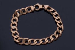 9ct gold flattened curb link bracelet, 21cm long, 26gms