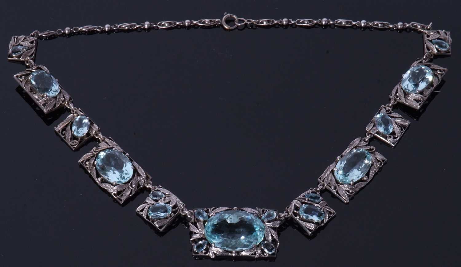 Attributed to Sybil Dunlop, Arts & Crafts demi-parure to include necklace, an alternate - Image 20 of 29