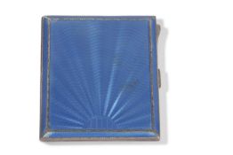 George V cigarette case with engine turned decorated back, the lid with pale blue guilloche