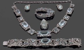 Attributed to Sybil Dunlop, Arts & Crafts demi-parure to include necklace, an alternate