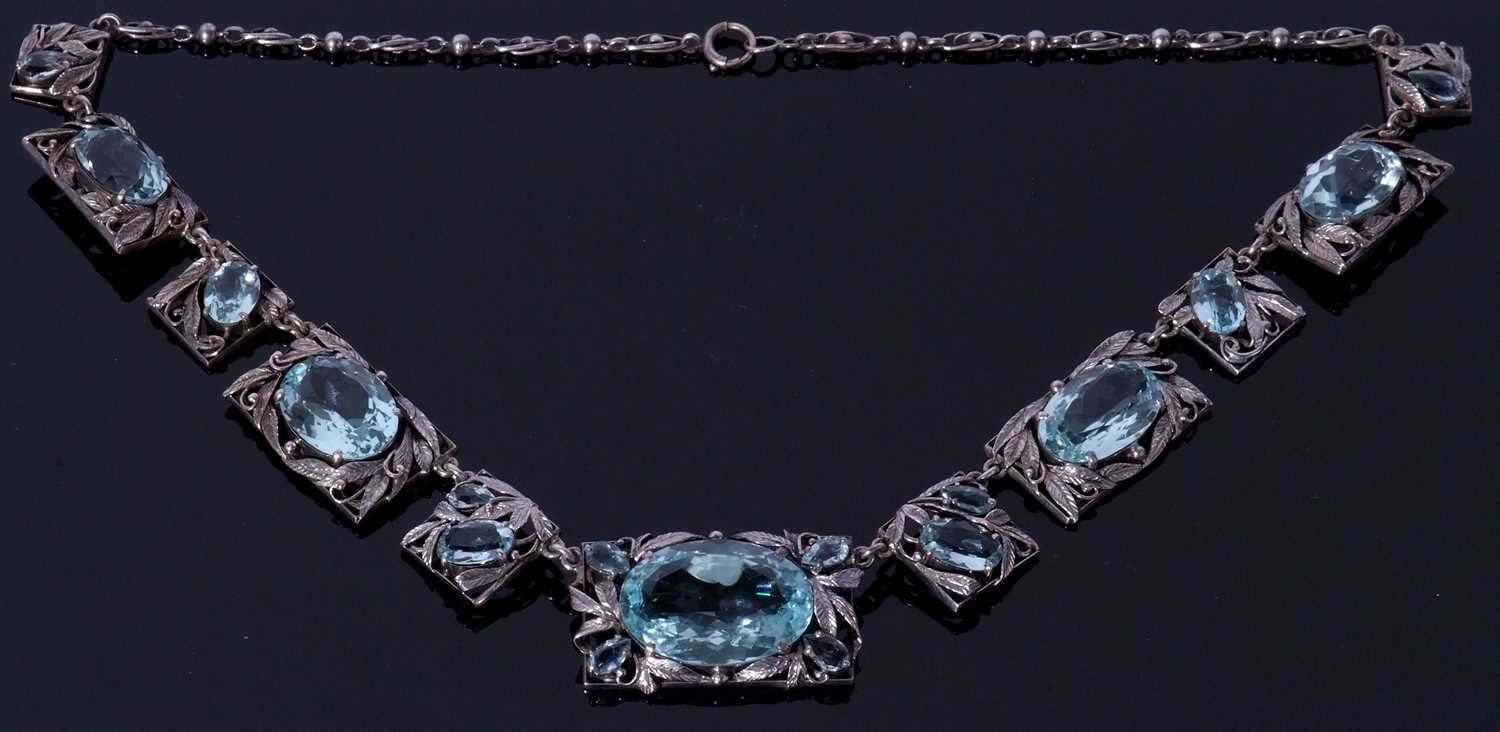 Attributed to Sybil Dunlop, Arts & Crafts demi-parure to include necklace, an alternate - Image 8 of 29