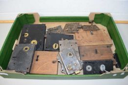 BOX OF MIXED VINTAGE DOOR LOCKS