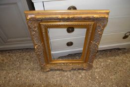 20TH CENTURY GILT WOOD PICTURE FRAME, 65 X 55CM