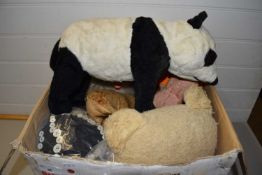 BOX OF MIXED VINTAGE SOFT TOYS