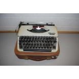 OLYMPIA TRAVELLING TYPEWRITER