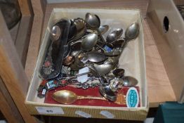 COLLECTION OF CRESTED COLLECTORS SPOONS
