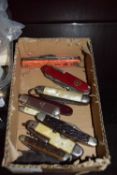 MIXED LOT OF SWISS ARMY AND OTHER POCKET KNIVES