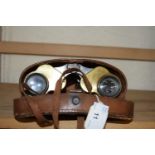 CROWN OPTICAL COMPANY ROCHESTER NEW YORK USA MILITARY STEREO BINOCULARS 6 X 30 WITH LEATHER CASE