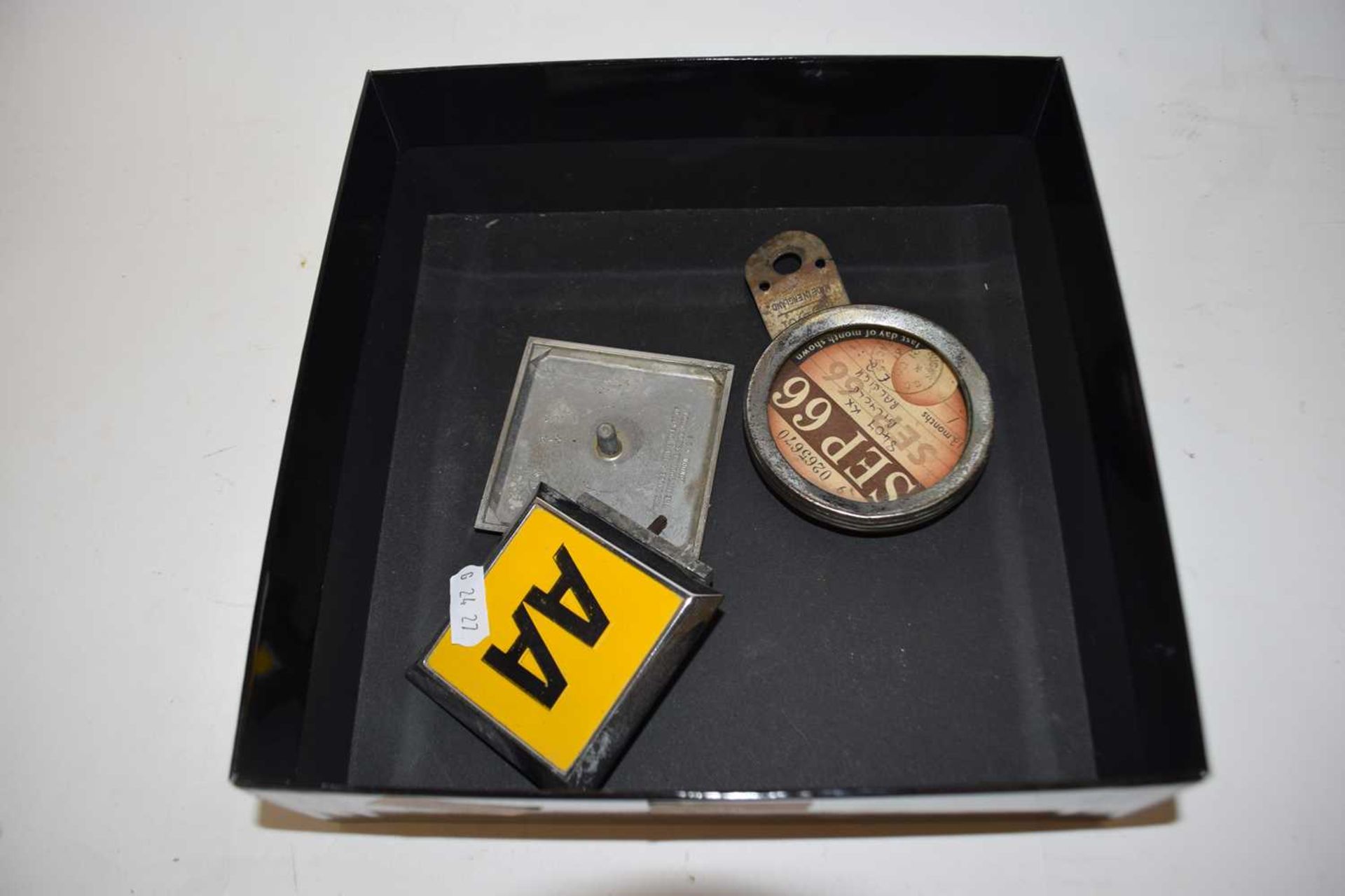 Two vintage AA badges and a cap disc holder (3)