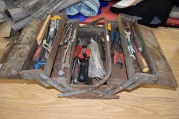 Cantilever tool box and mixed contents