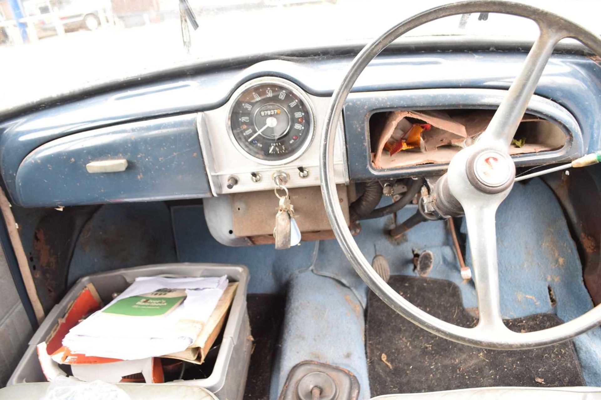 Morris 1000 Saloon - Image 11 of 14