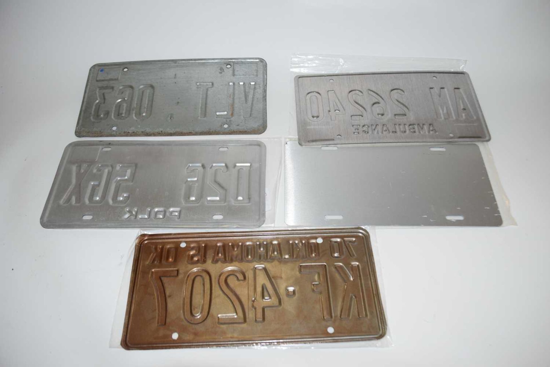 Collection of five American number plates - Image 2 of 2