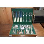 CUTLERY CANTEEN CONTAINING MIXED SILVER PLATED CUTLERY