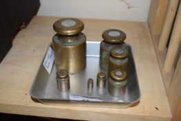 QUANTITY OF VARIOUS VINTAGE BRASS WEIGHTS