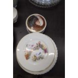 Glass dish commemorating Prince & Princess of Wales silver wedding, together with a quantity of