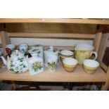 MIXED LOT OF VARIOUS FLORAL TABLE WARES, IDEN SUSSEX POTTERY JUG AND CUP ETC