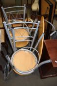 MODERN METAL FRAMED CIRCULAR TOPPED KITCHEN TABLE AND FOUR CHAIRS (5)