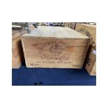 Twelve bottles Chateau Gressier Grand Poujeaux Cru Vourgeois Exceptionnel 1983, in original wooden