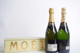 One bottle Moet & Chandon Champagne Brut Imperial, 75cl (with box)