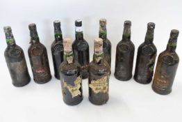 Mixed lot: Dow's 1990 LBV port 5bts, Warre's Nimrod tawnet port 2bts, Dow's Port - Unknown 3bts (