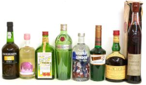 Mixed Lot: Limited Edition Jamie Hewlett collaboration Absolut London Vodka, Tanqueray Gin,