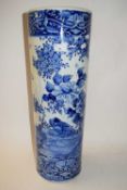 19th CENTURY CHINESE LARGE BLUE AND WHITE CYLINDRICAL FORMED STICK STAND DECORATED WITH FLORAL