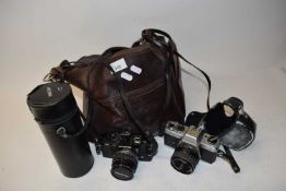 CASE OF VARIOUS CAMERAS COMPRISING A YASHICA SR 11 TOGETHER WITH AN OLYMPUS OM2 AND FURTHER LENSES