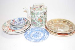MIXED LOT OF VARIOUS ORIENTAL CERAMICS TO INCLUDE RANGE OF JAPANESE DECORATED BOWLS, CANTON STYLE