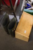 WOODEN BREAD BIN AND A PAIR OF WELLINGTON BOOTS