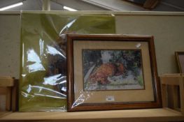PORTRAIT STUDY OF A RED SETTER ON CANVAS TOGETHER WITH A FURTHER FRAMED COLOURED PRINT (2)