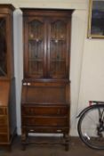 EARLY 20TH CENTURY OAK BUREAU BOOKCASE CABINET WITH LEAD GLAZED TOP SECTION