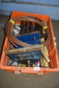 BOX OF VARIOUS TOOLS TO INCLUDE LARGE VICE PLUS VARIOUS OTHERS, AND A ROLL OF THIN COPPER PIPE