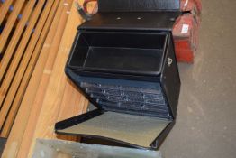 SMALL PORTABLE CHEST WITH PLASTIC DRAWERS AND OUTER COVER