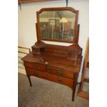 LATE VICTORIAN AMERICAN WALNUT DRESSING TABLE WITH MIRRORED BACK, 106CM WIDE