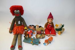 MIXED LOT COMPRISING VINTAGE CLOCKWORK TOYS, VINTAGE SOFT TOYS, VINTAGE TROLL AND OTHER ITEMS