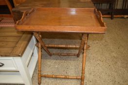 OAK BUTLERS TRAY ON FOLDING STAND, 69CM WIDE