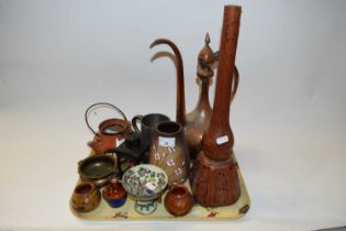 TRAY OF MIXED ITEMS TO INCLUDE MIDDLE EASTERN COPPER COFFEE POT, VARIOUS CERAMICS, PEWTER TANKARD