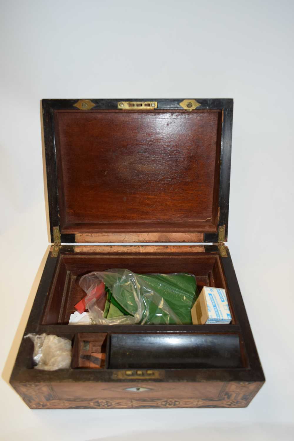 19TH CENTURY INLAID WRITING BOX