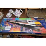 HORNBY RAILWAYS INTERCITY 125 BOXED SET (NOT CHECKED FOR COMPLETENESS)