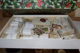 BOX OF CIGARETTE CARDS, PRINCIPALLY PLAYERS AND WILLS