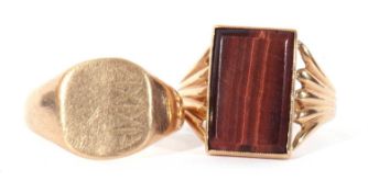 Mixed Lot - 9ct gold signet ring, the panel part chased with a geometric design, Birmingham 1976,