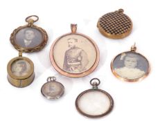 Seven various lockets, one stamped 9c, with six metal framed examples