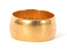 22ct gold wedding ring of plain polished design, 7.2gms, size H/I