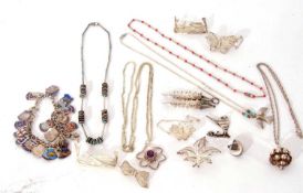Mixed lot of mainly white metal jewellery to include filigree fish pendants, filigree brooches,