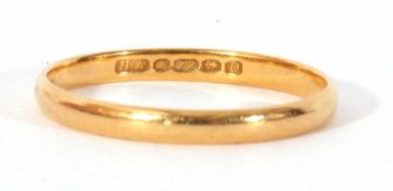 22ct gold wedding ring, of plain polished design, Birmingham 1953, 2.0gms, size S