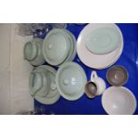 MIXED TABLE WARES TO INCLUDE VARIOUS POOLE POTTERY AND QUANTITY OF SPODE 'FLEMISH GREEN'