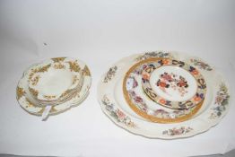 VARIOUS DECORATED PLATES, BOWLS ETC TO INCLUDE GRINDLEY