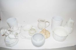 VARIOUS MIXED JARDINIERES, COALPORT BOWLS AND OTHER ITEMS
