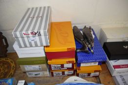 QUANTITY OF BOXED LADIES SHOES TO INCLUDE VAN DAL